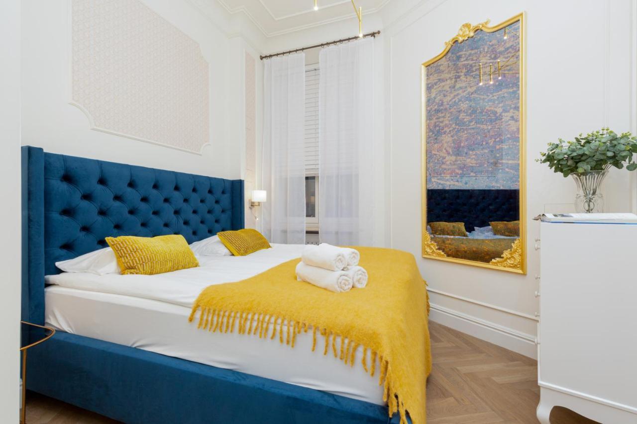 Royal Apartment Kopernika By Renters Prestige Warszawa Zewnętrze zdjęcie