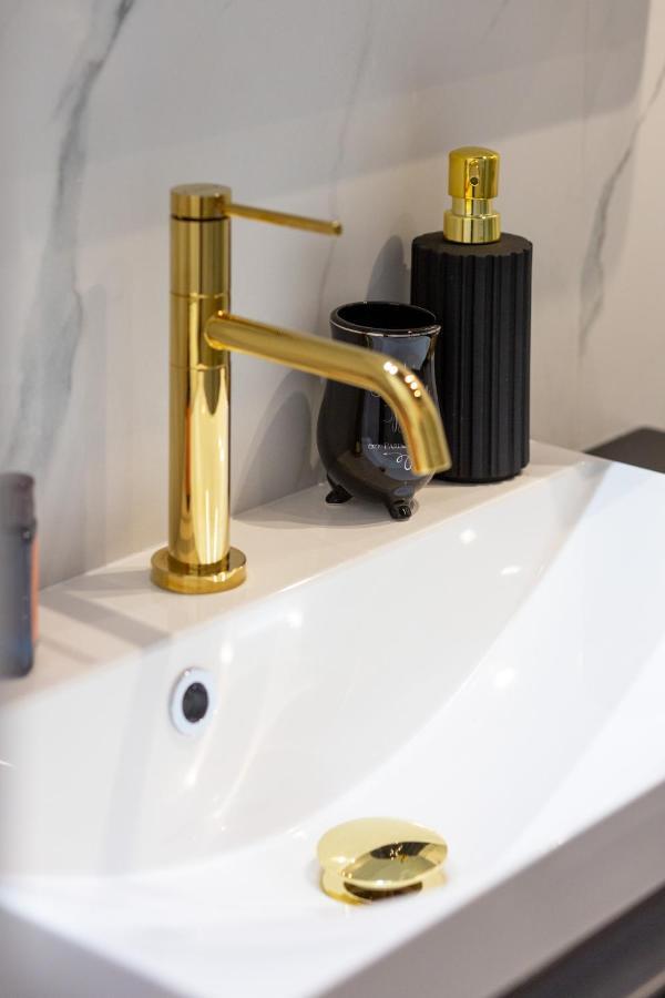 Royal Apartment Kopernika By Renters Prestige Warszawa Zewnętrze zdjęcie