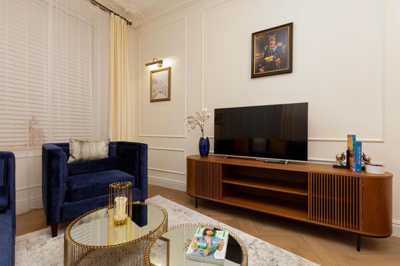 Royal Apartment Kopernika By Renters Prestige Warszawa Zewnętrze zdjęcie