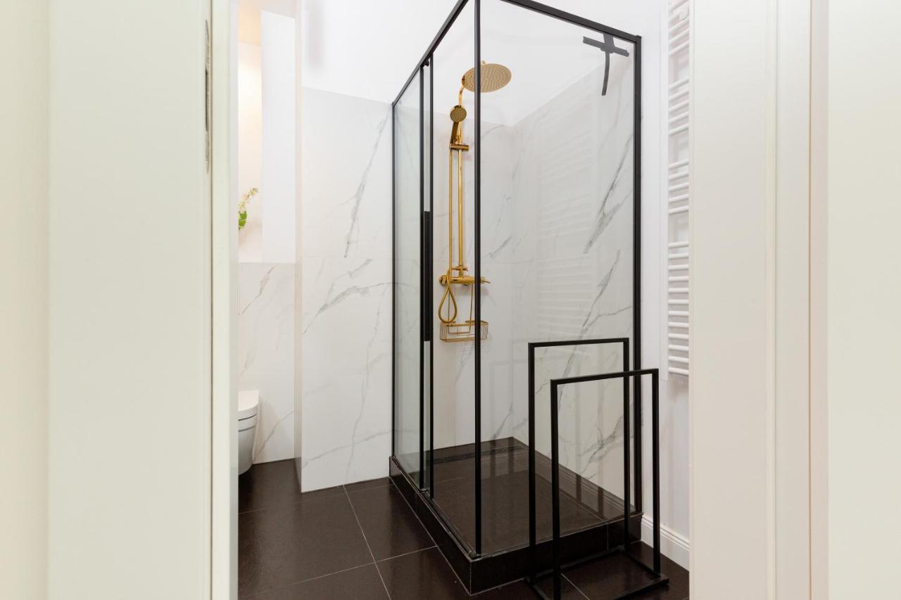 Royal Apartment Kopernika By Renters Prestige Warszawa Zewnętrze zdjęcie