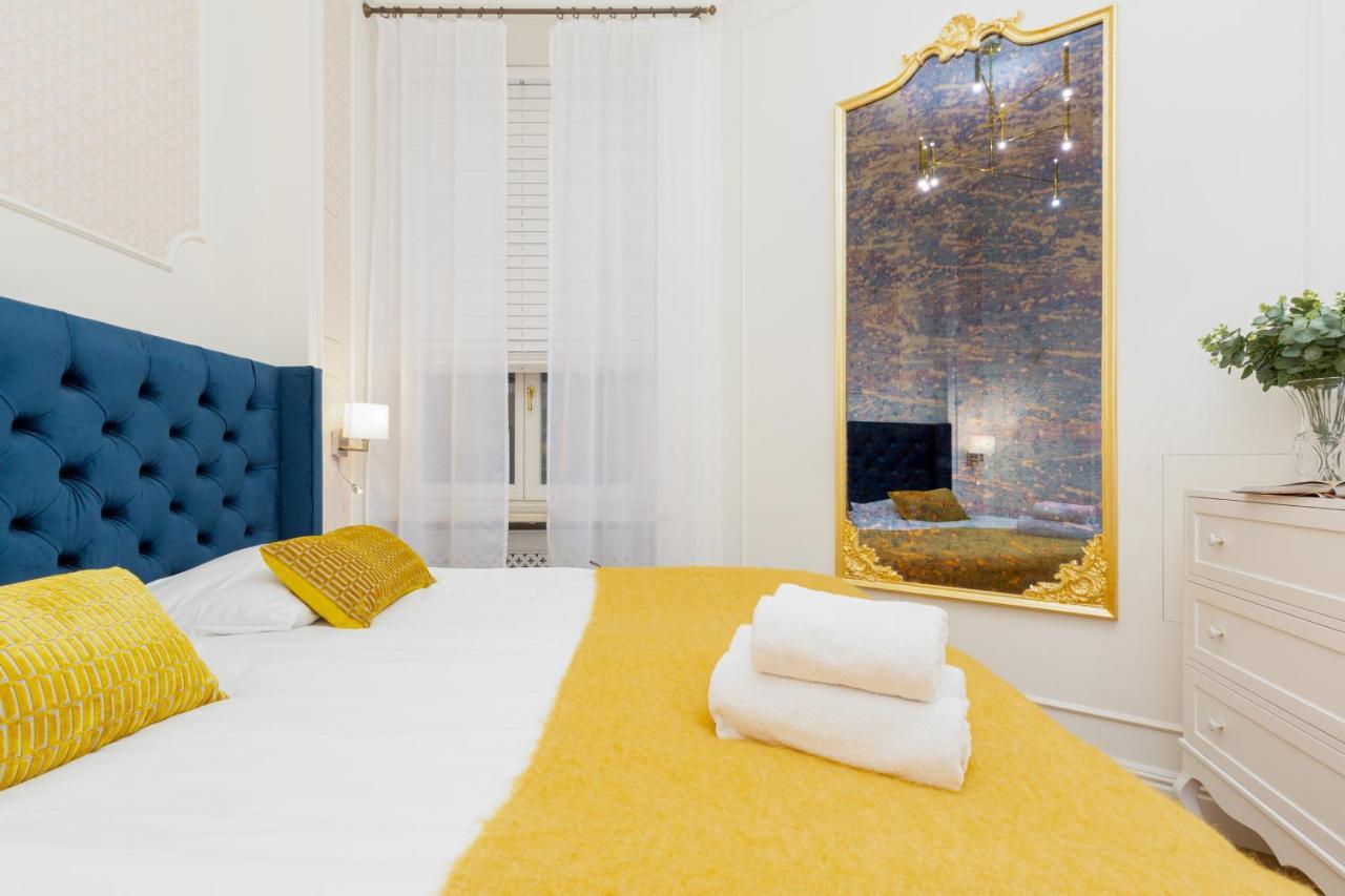 Royal Apartment Kopernika By Renters Prestige Warszawa Zewnętrze zdjęcie